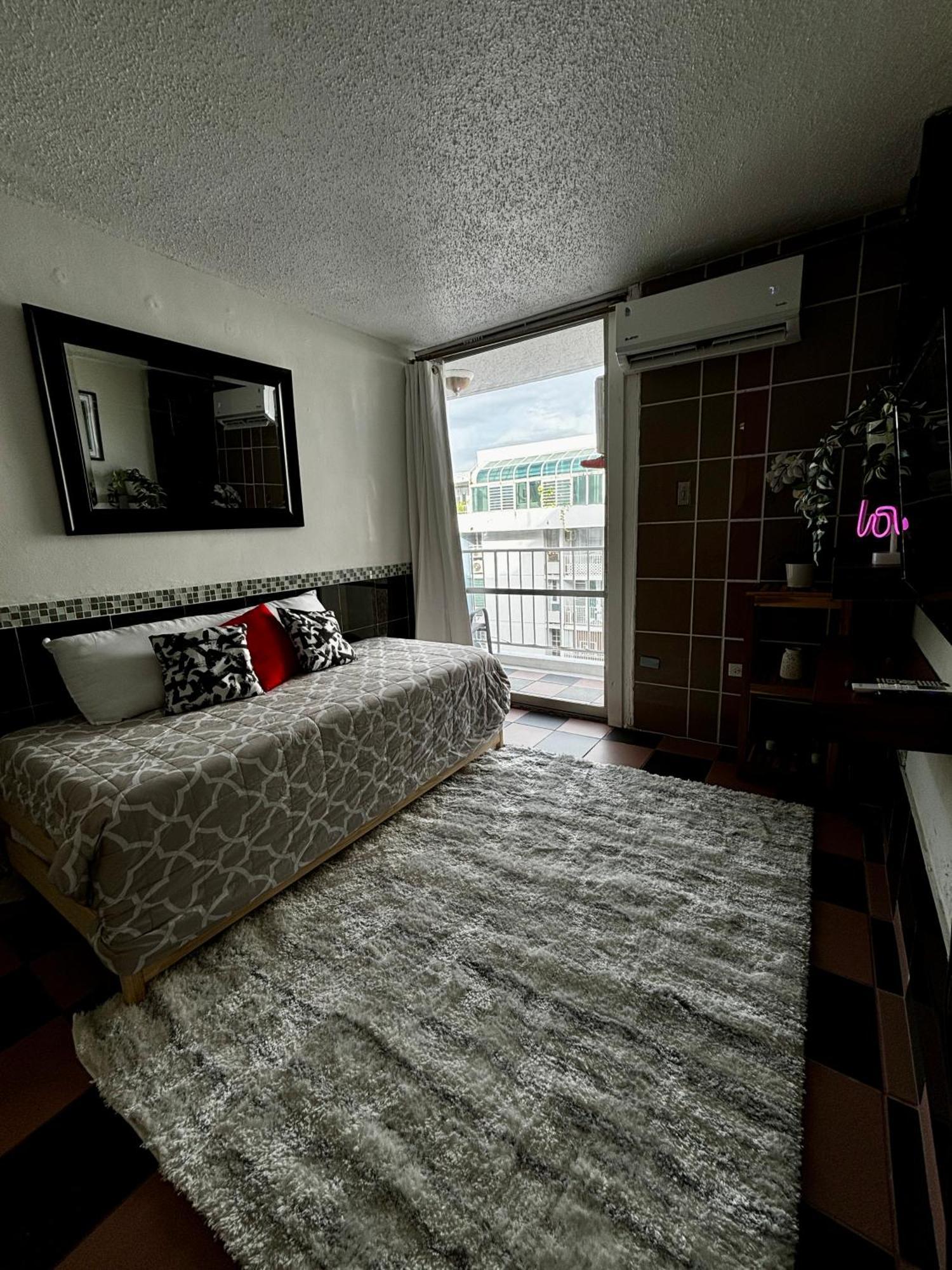 Isla Verde Modern Apartment With Pool San Juan Extérieur photo
